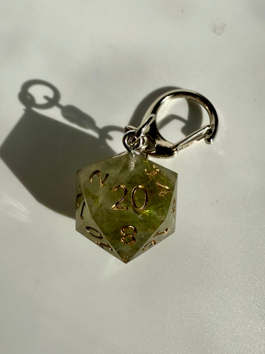 Mossy D20 Keychain