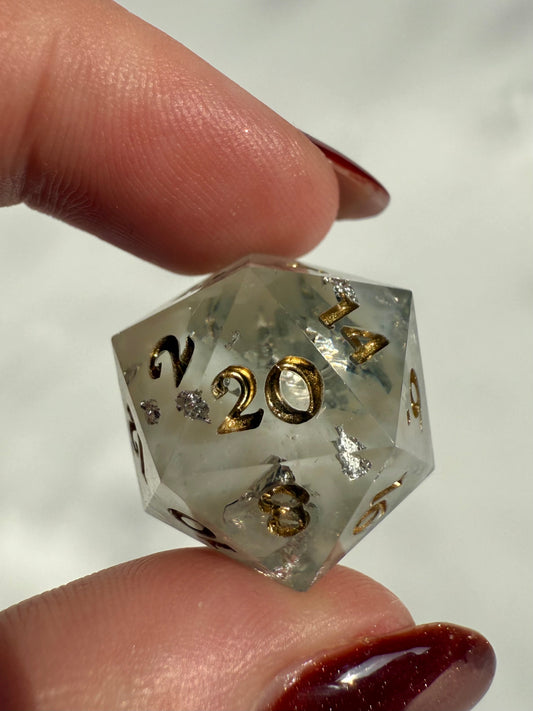 Cloudy Silver Single D20